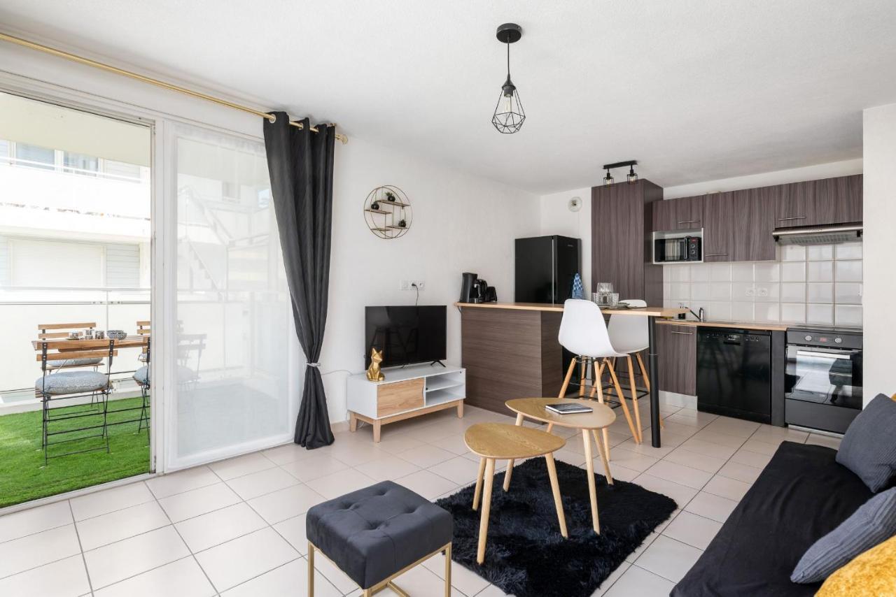 Pure Gold - Casa Vostra - Caution 800 Eur & Id Requises - Annemasse Proche Chateau Rouge Esterno foto